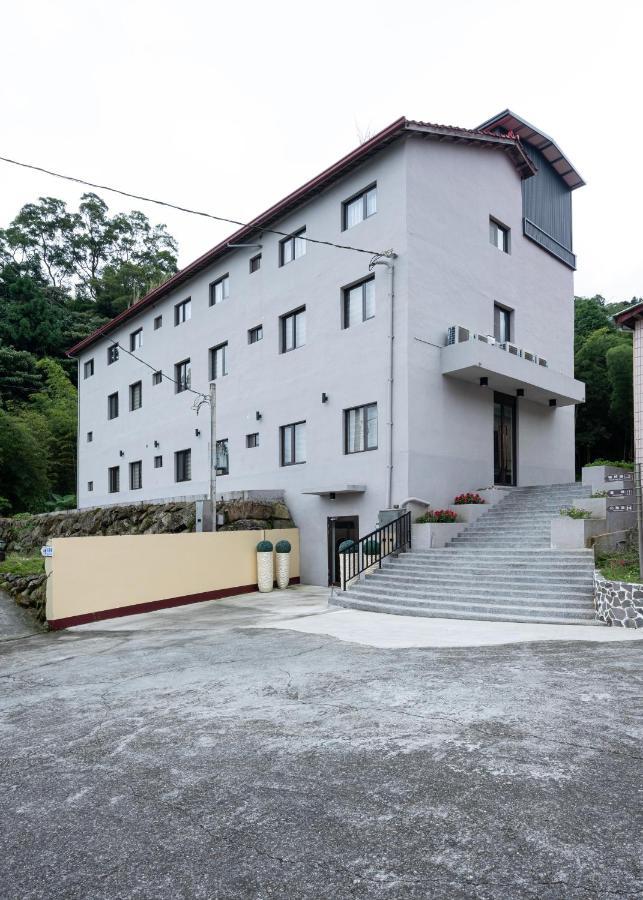 名竹旅社 Minzu Hotel Lugu Bagian luar foto